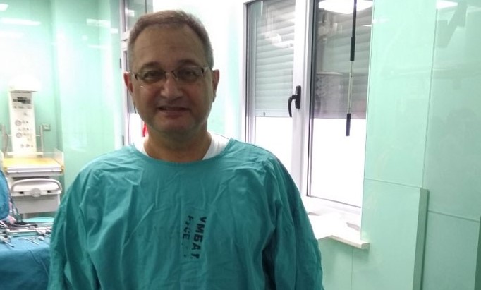 Топгинекологът доц д р Георги Хубчев извършил операции без аналог за
