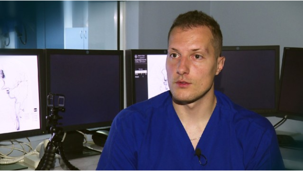 32 годишен лекар спечели наградата Иновации в медицината Доктор Станимир Сираков се