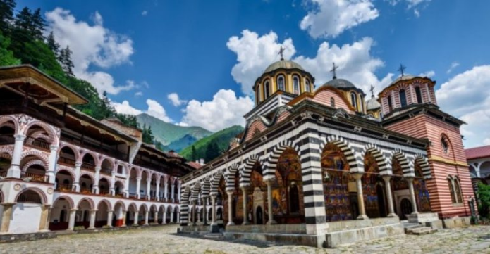 ългарската православна църква почита на 19 октомври паметта на небесния