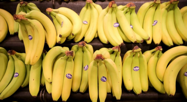 Оказва се че почти всички ядат бананите неправилно Повече от
