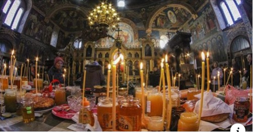 Православните християни честват на 10 февруари паметта на двама важни