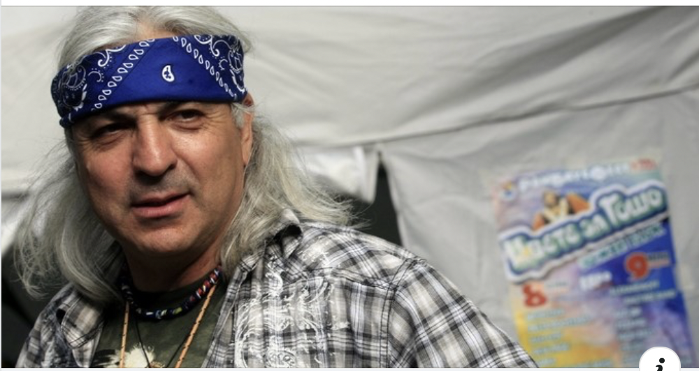 Певецът на демокрацията Васко Кръпката сподели перипетии от трудния живот