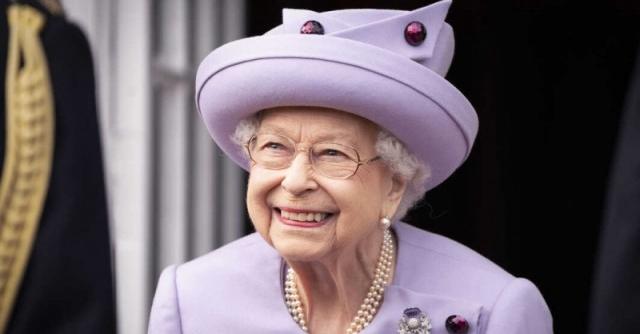 Кралица Елизабет носеше един и същи лак за нокти от