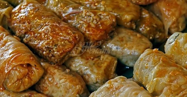 Зелеви сарми- едно традиционно ястие, което обожаваме всички и често