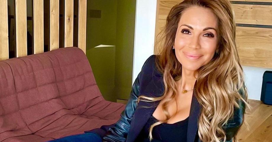Ивайла Бакалова е една щастлива и горда майка 41 годишната красавица