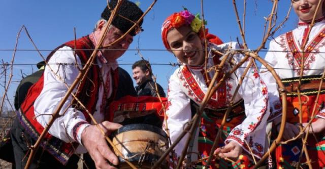 Трифон Зарезан е един от най големите празници и се смята