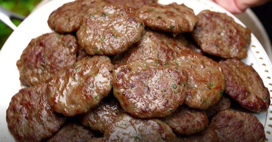 Опитайте тази рецепта за кюфтета по турски Толкова са сочни