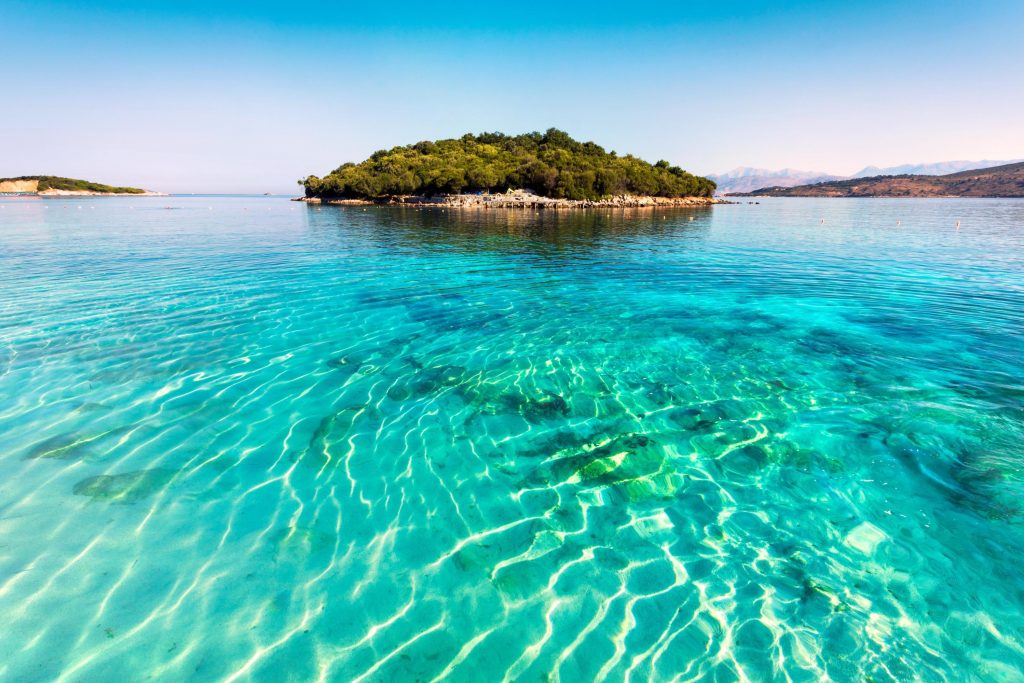 Албанските плажове се описват като идеална алтернатива на Малдивите които