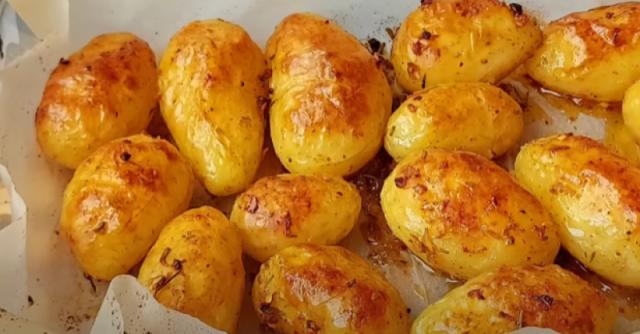 Пресните картофи са една от най вкусните храни които се поднасят