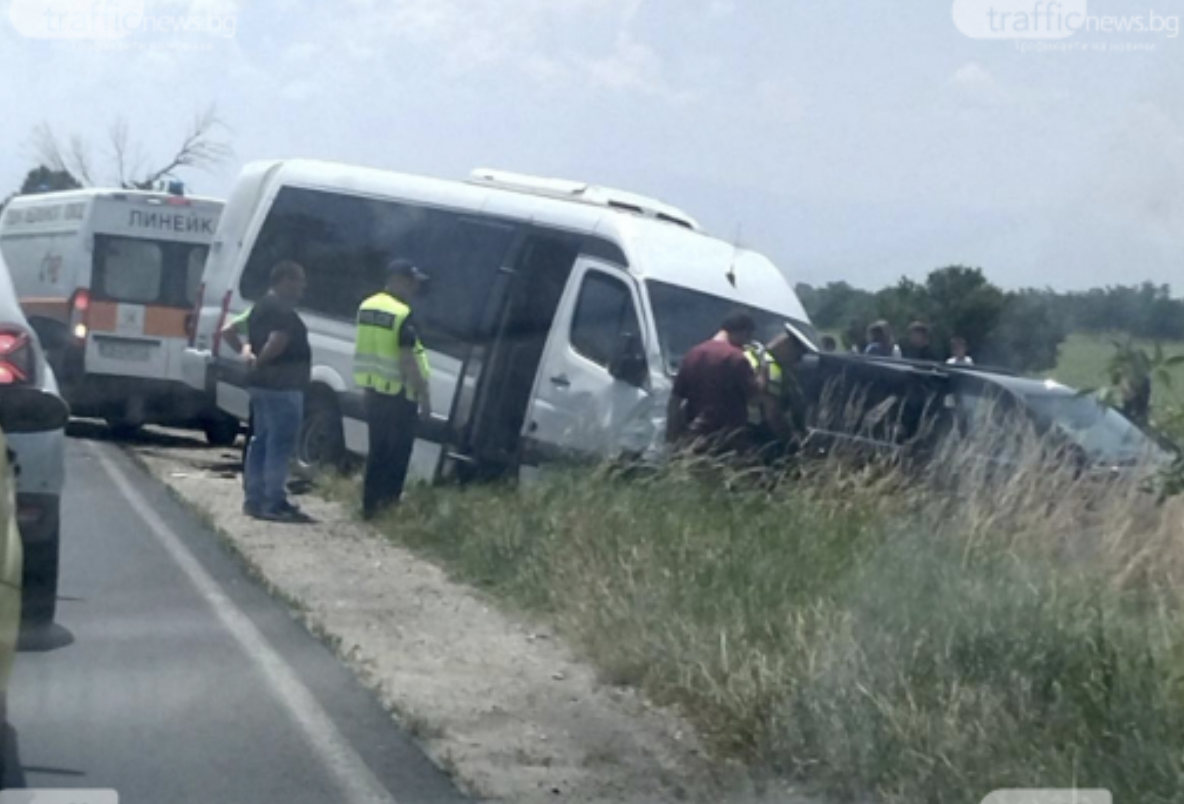 Катастрофа с автобус превозващ ученици е възникнала в участъка между