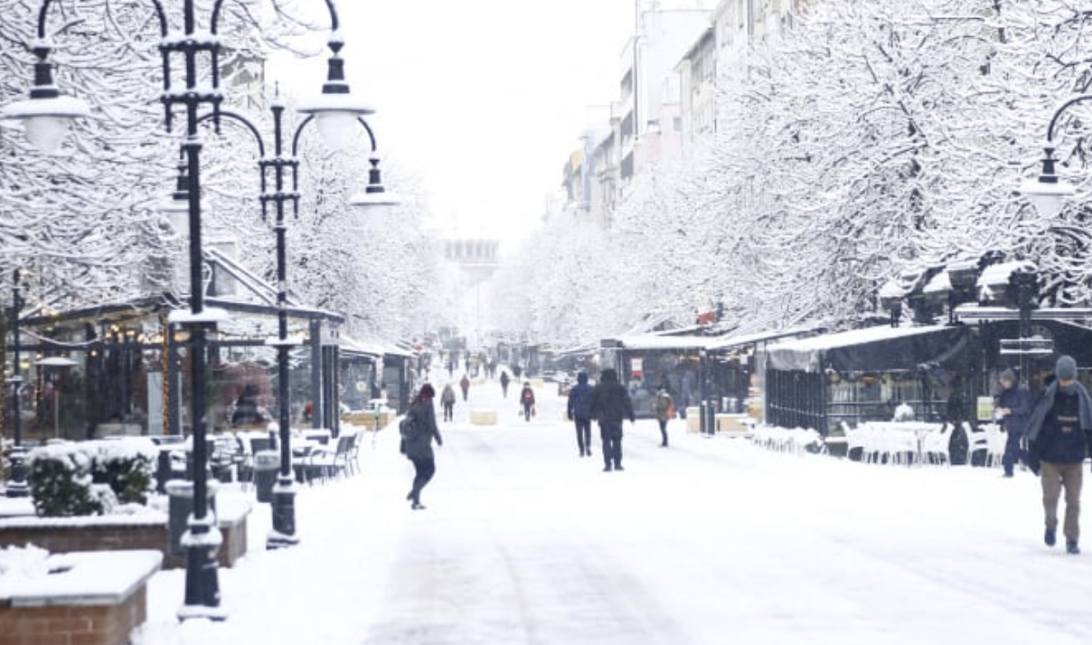 Първата прогноза за възможни валежи от сняг на Балканския полуостров