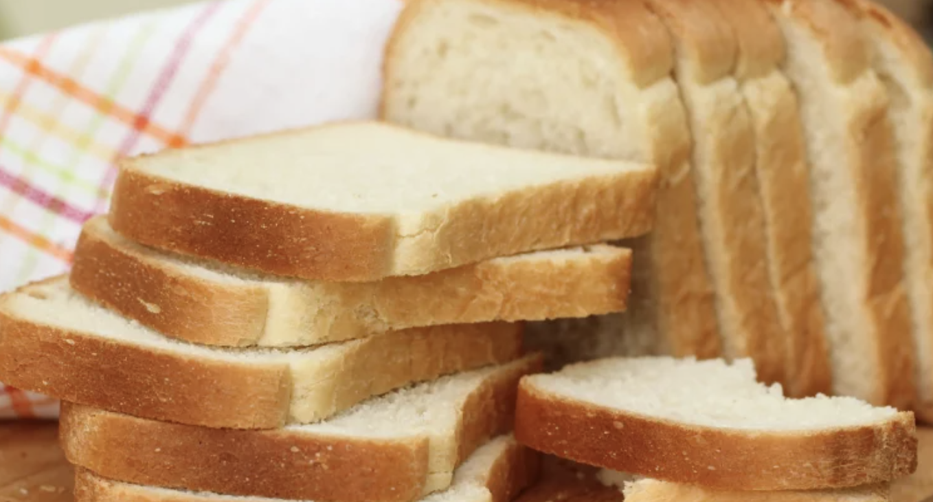 В зависимост от вида на брашното от което се произвеждат