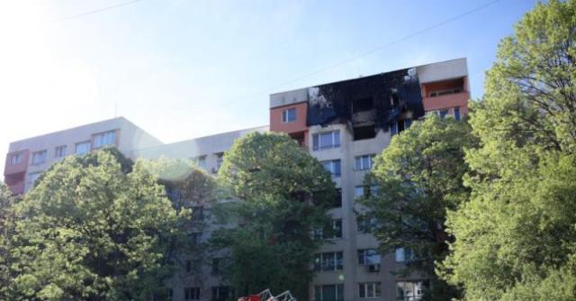 Трима души са загинали при пожара в блок в столичния