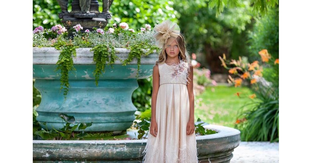 Две години поред дъщерите на музикалната звезда Роби Уилямс отиват