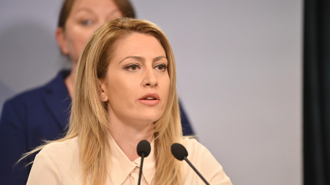 Председателката на 50 ото Народно събрание Рая Назарян е имала съвсем