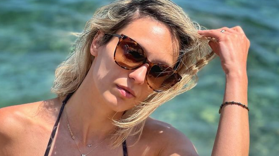 Луиза Григорова вече е на почивка край морето Актрисата публикува