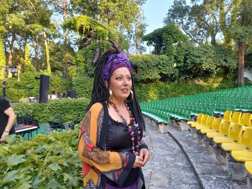 Милица Гладнишка ще прекарва все повече време във Варна защото