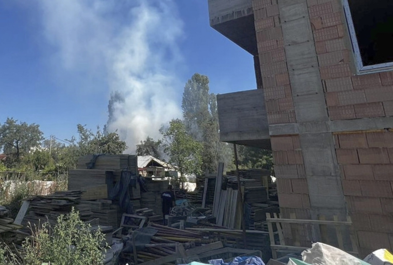 67 годишен мъж е приет в болница с изгаряния след взрив на газова