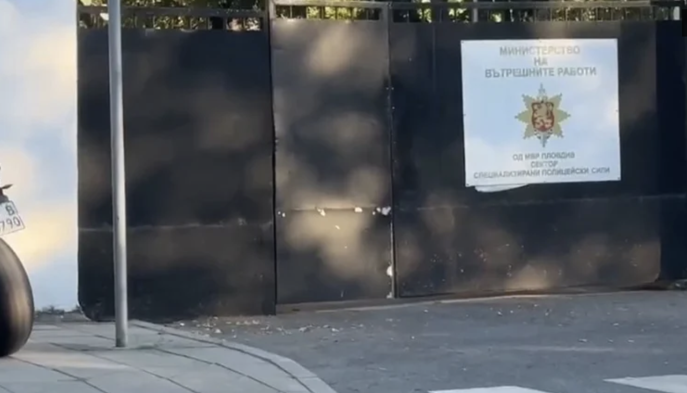 6 годишният син на полицая Николай Филипов го е прострелял смъртоносно