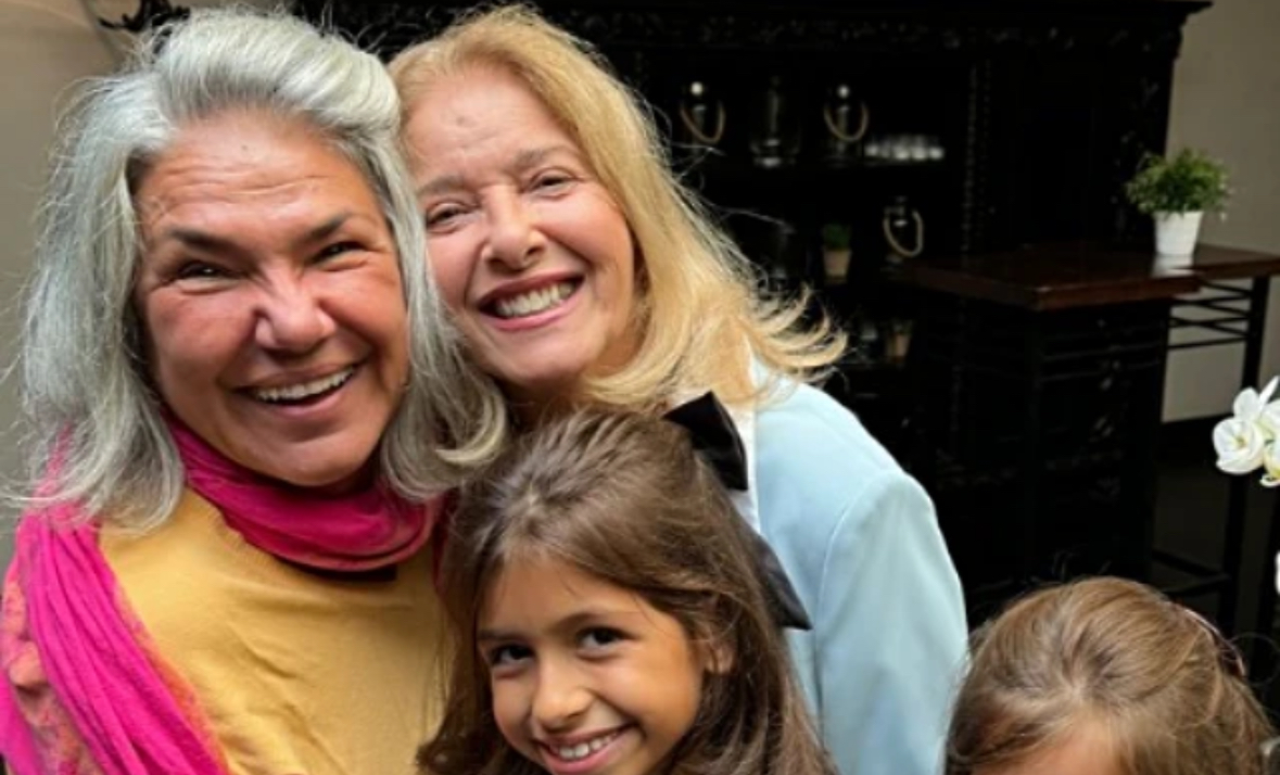 Двете актриси Мартина Вачкова и Катерина Евро вчера заедно отбелязаха