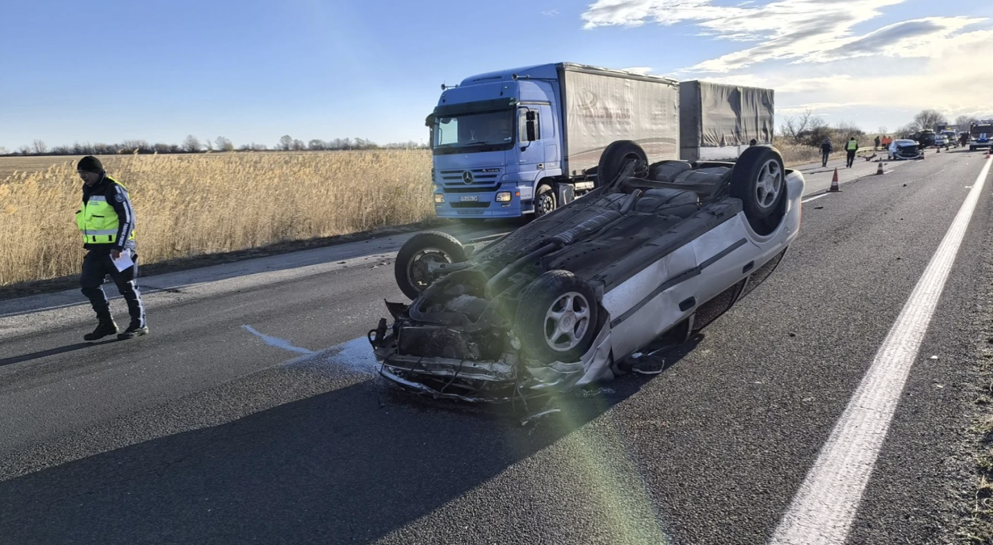 Жена от София е загинала във верижната катастрофа край Пазарджик