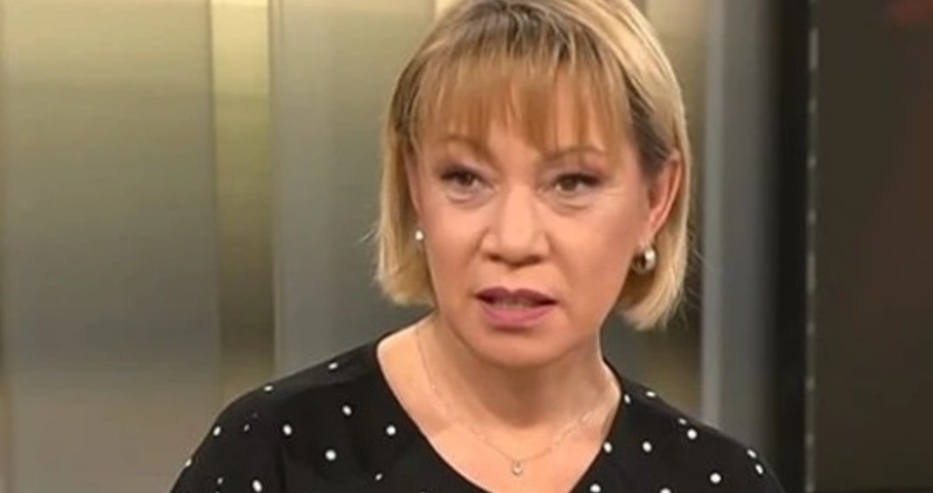 Вчера 28 януари тв водещата Лазара Златарева по известна като кака Лара