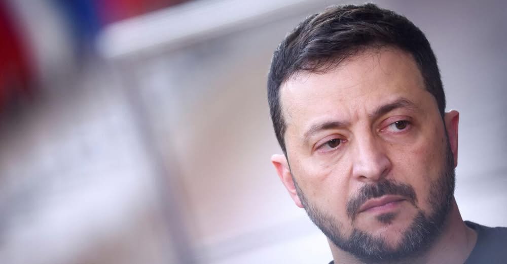 Украинският президент Володимир Зеленски заяви готовност да подаде оставка ако