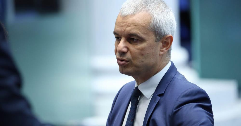 Възраждане обмисля вот на недоверие към правителството заради загиналия в