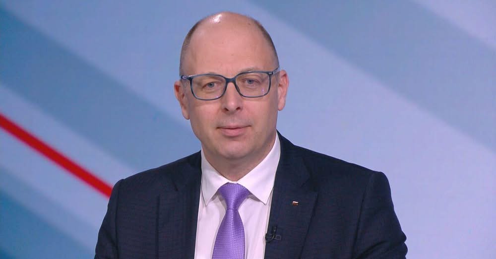 Европейската комисия ЕК предупреждава че всеки гражданин трябва да се