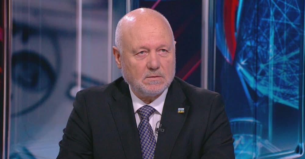 Моето впечатление е че кръгът около президента Тръмп може би