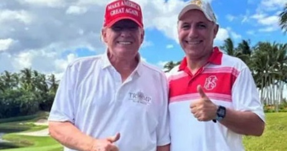 Христо Стоичков е поръчал да бъдат ушити екипи от неговата