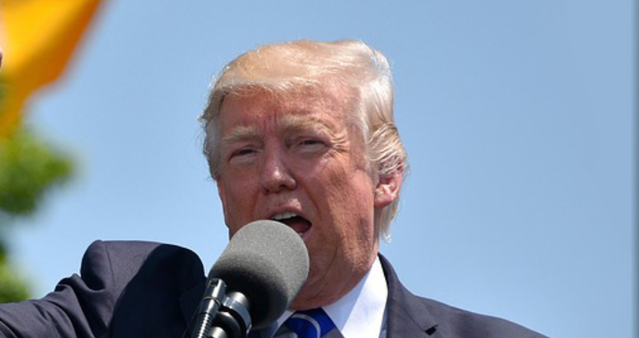 Президентът на САЩ Доналд Тръмп предупреди в социалната си мрежа