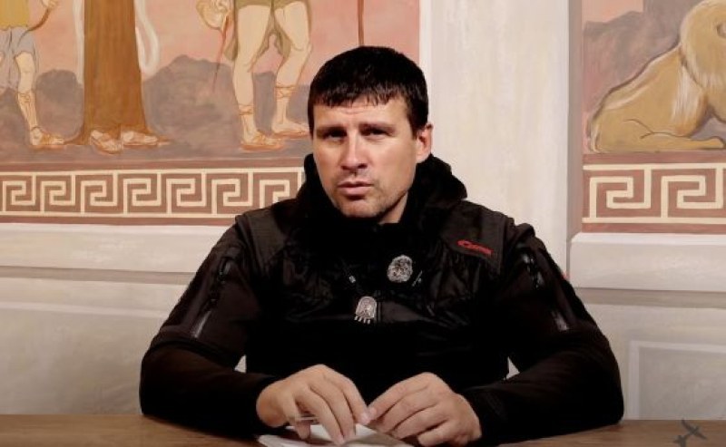Идеологът на партия Величие Ивелин Михайлов има намерение да положи