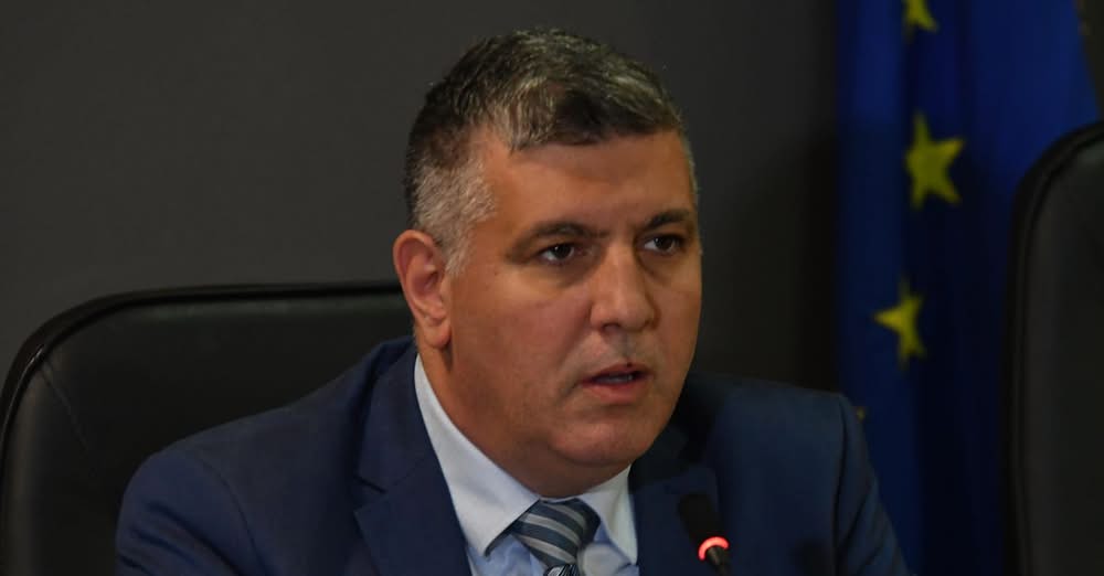 Депутатът от ПП ДБ Андрей Цеков хвърли бомба в ефира Той