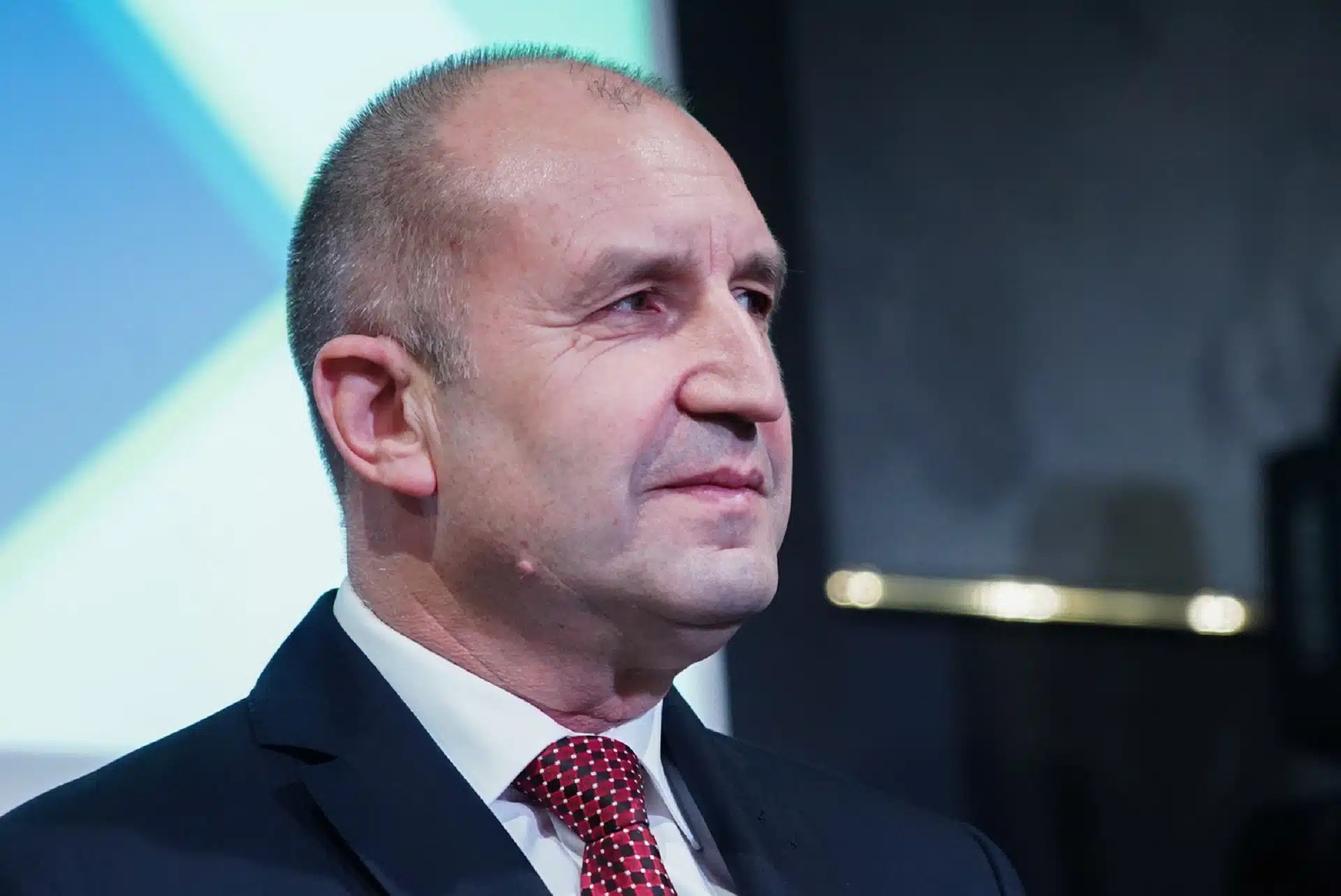 Данък Радев с който Румен Радев и неговата кохорта бъркат