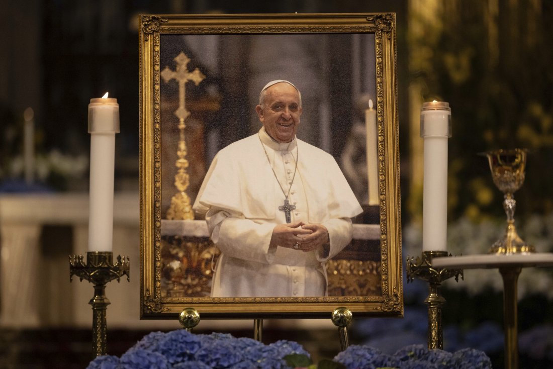 Папа Франциск почина в понеделник на 88 годишна възраст в 2 35
