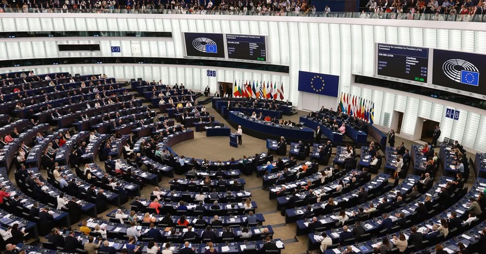 След тържествената церемония за отбелязване на 80 години от края