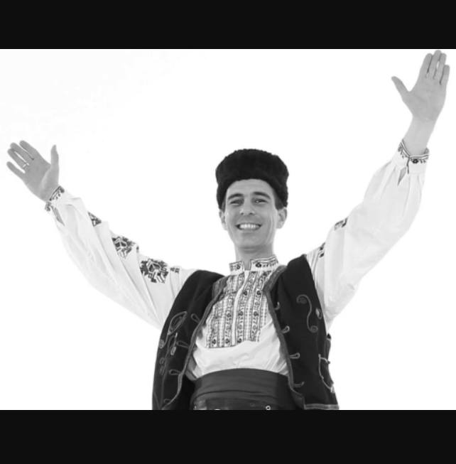 На 47 години почина хореографът Филип Стефанов – Фифи съобщиха от национален