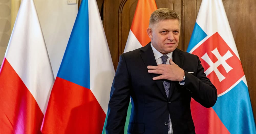 Словашкият премиер Роберт Фицо търси маршрут до Москва за да