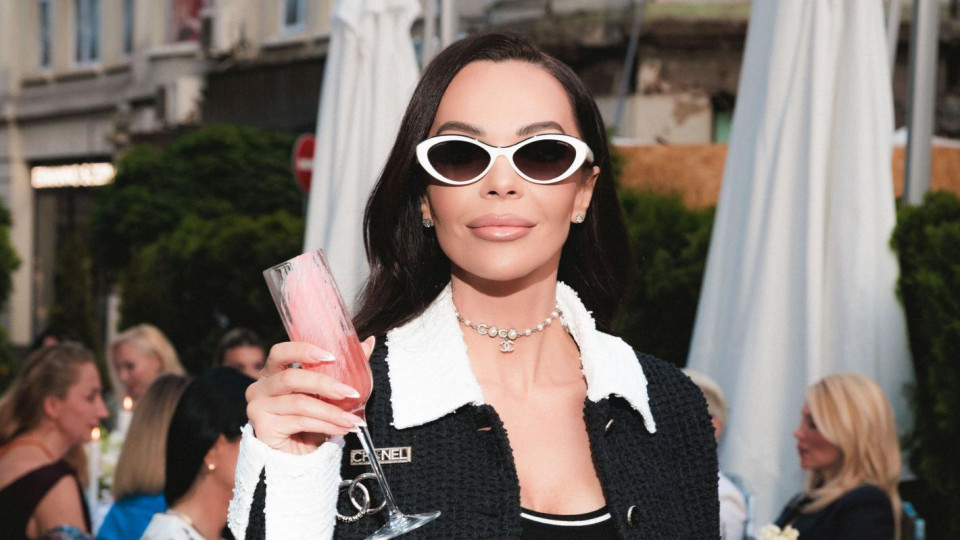 В изискана и интимна атмосфера сред стилен декор и аромати