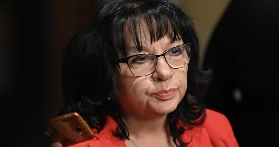 Формациите които са против предложението за референдум на президента размишляват