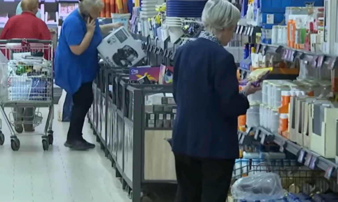 Някои търговски вериги в България вече започнаха да използват двойни