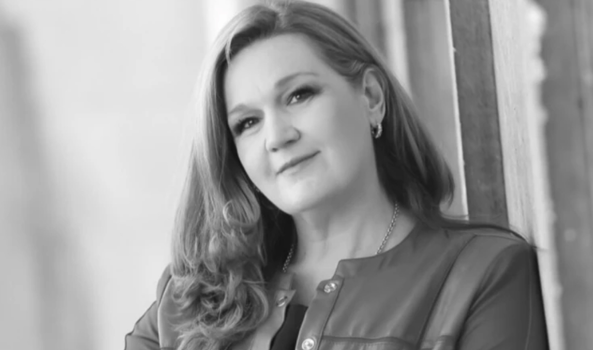 С дълбока скръб съобщаваме за внезапната кончина на скъпата ни