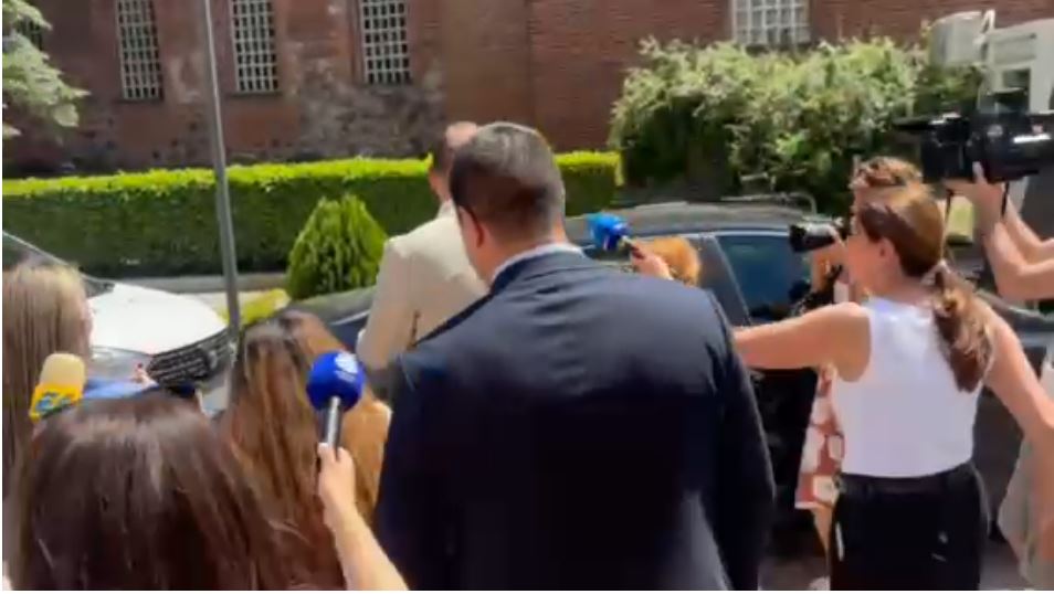 Антикорупционната комисия влезе в Столична община и по точно в кабинета