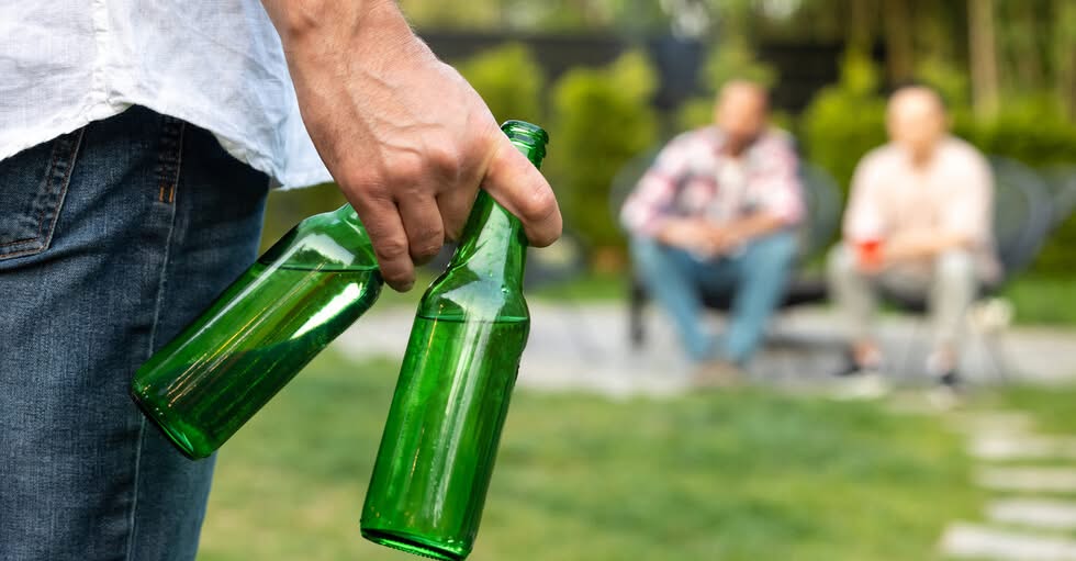 Общинският съвет в Русе забрани употребата на алкохолни напитки по всяко време