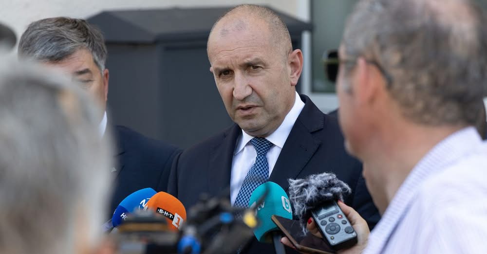 Днес трябваше да кацнат четири хеликоптера но кацна един защото