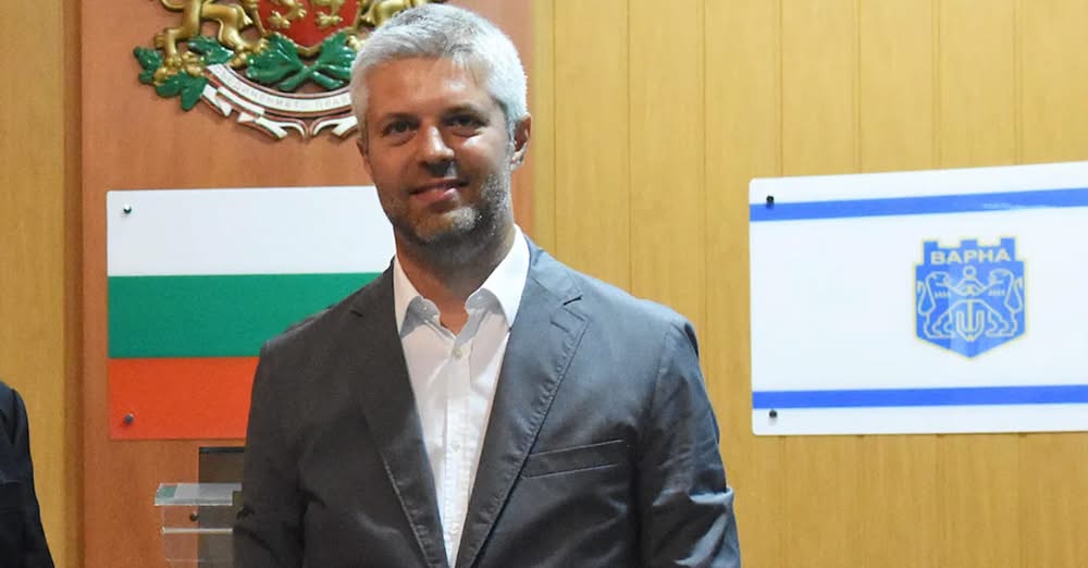 Мога да уверя с абсолютна убеденост че водещото по обществените