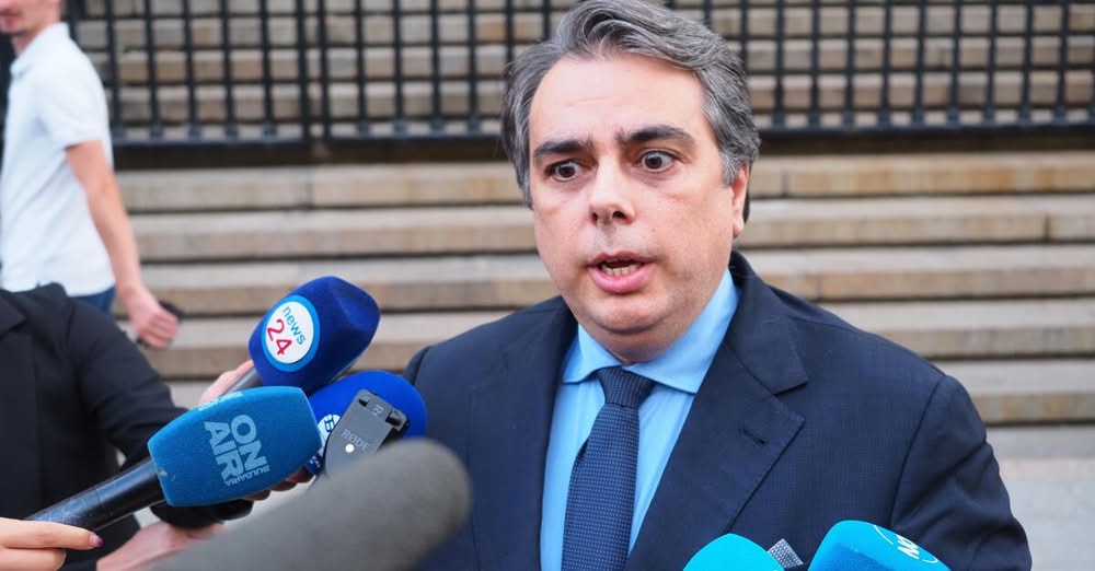 Току що разбрах че г жа Пламенка е намесила моето име