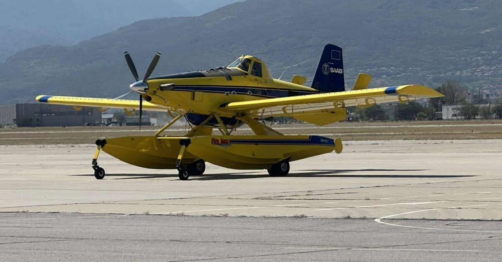 Два противопожарни самолета от Швеция пристигнаха днес у нас Двете