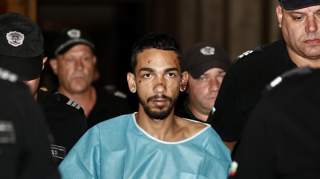 С пачки ще се опитат да спрат делото срещу Виктор